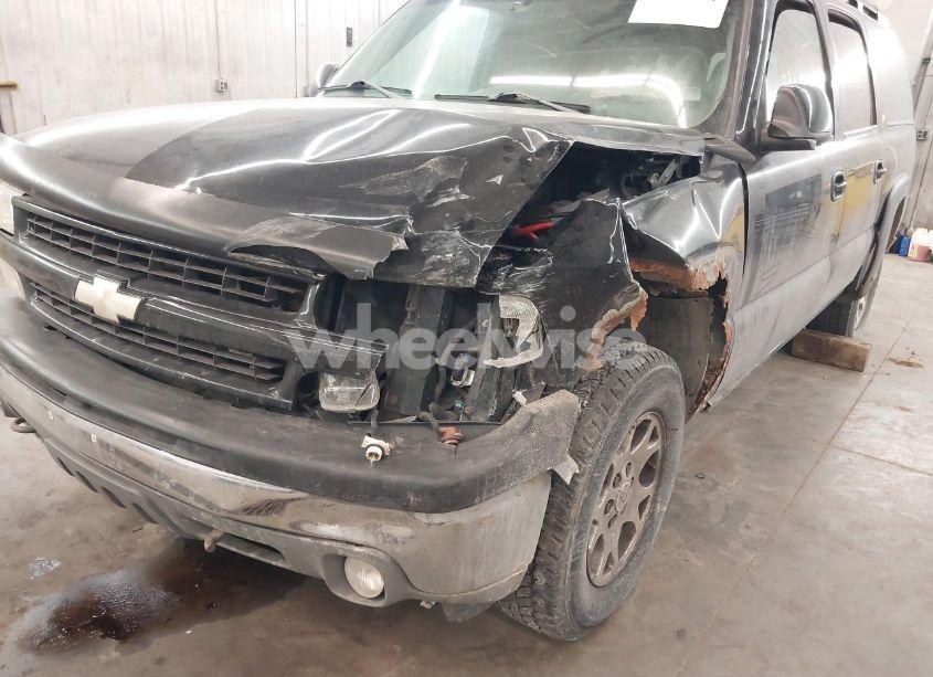 Photo 6 of 2004 Chevrolet Suburban 1500 Z71 (VIN 3GNFK16Z94G288951)