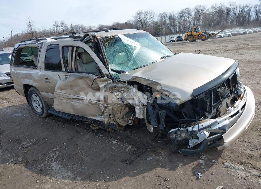 2005 Chevrolet Suburban 1500 LT (VIN 3GNFK16Z95G159688) main photo