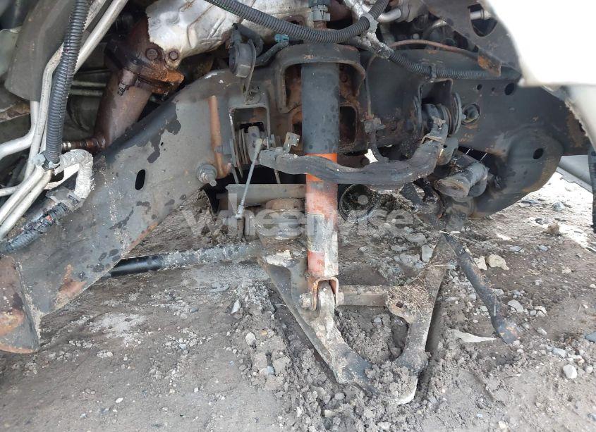 Photo 15 of 2005 Chevrolet Suburban 1500 LT (VIN 3GNFK16Z95G159688)