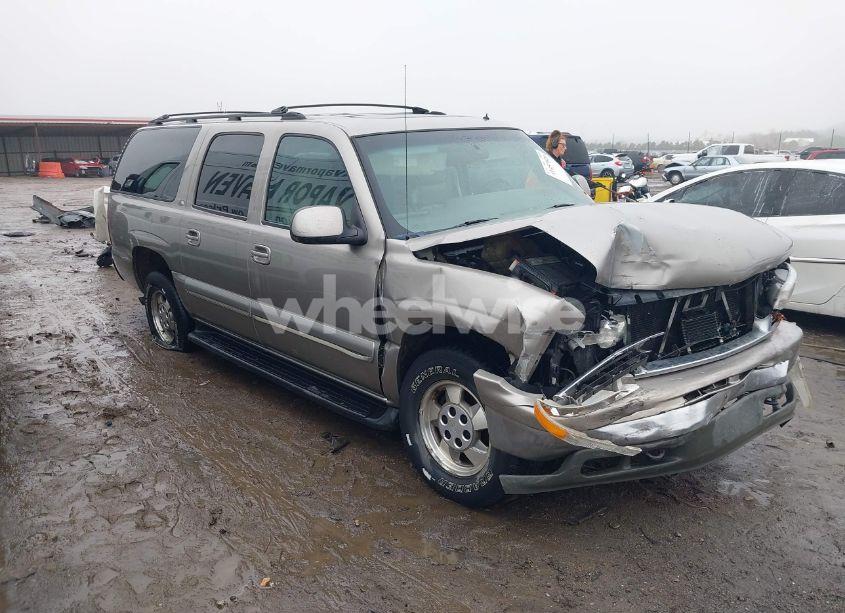 2002 Chevrolet Suburban 1500 LT (VIN 3GNFK16ZX2G278927) main photo