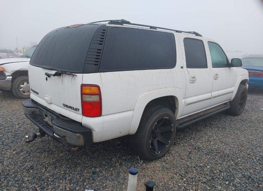 Photo 4 of 2002 Chevrolet Suburban 1500 LT (VIN 3GNFK16ZX2G354730)