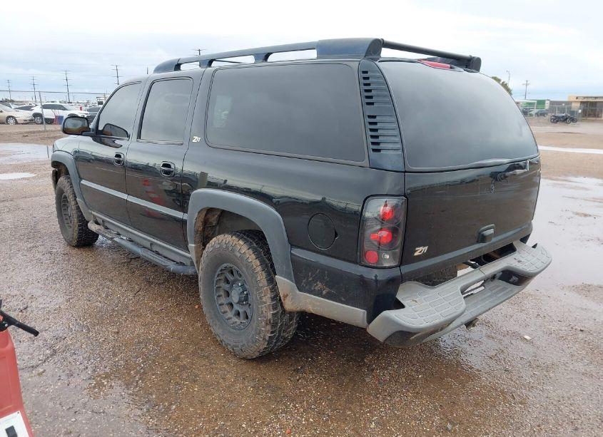 Photo 3 of 2003 Chevrolet Suburban 1500 Z71 (VIN 3GNFK16ZX3G182345)