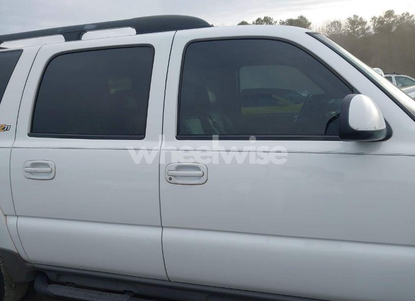 Photo 14 of 2003 Chevrolet Suburban 1500 Z71 (VIN 3GNFK16ZX3G201511)