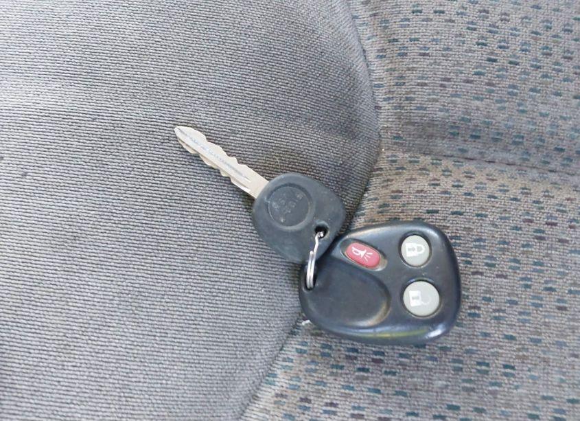 Photo 11 of 2004 Chevrolet Suburban 1500 LS (VIN 3GNFK16ZX4G275304)