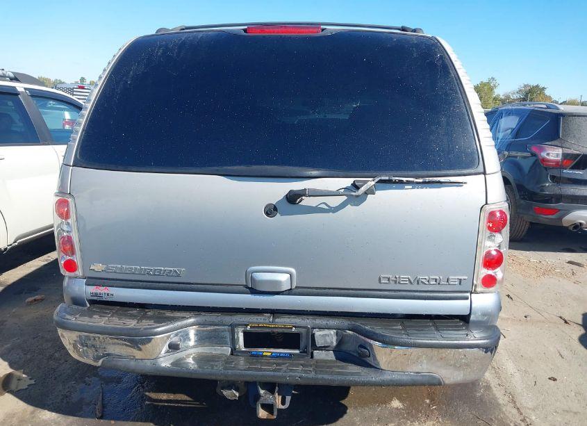 Photo 16 of 2005 Chevrolet Suburban 1500 LT (VIN 3GNFK16ZX5G226055)