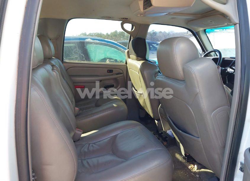 Photo 8 of 2006 Chevrolet Suburban 1500 Z71 (VIN 3GNFK16ZX6G127740)