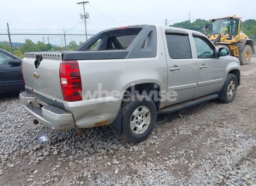 Photo 4 of 2009 Chevrolet Avalanche 1500 LT2 (VIN 3GNFK22019G174057)
