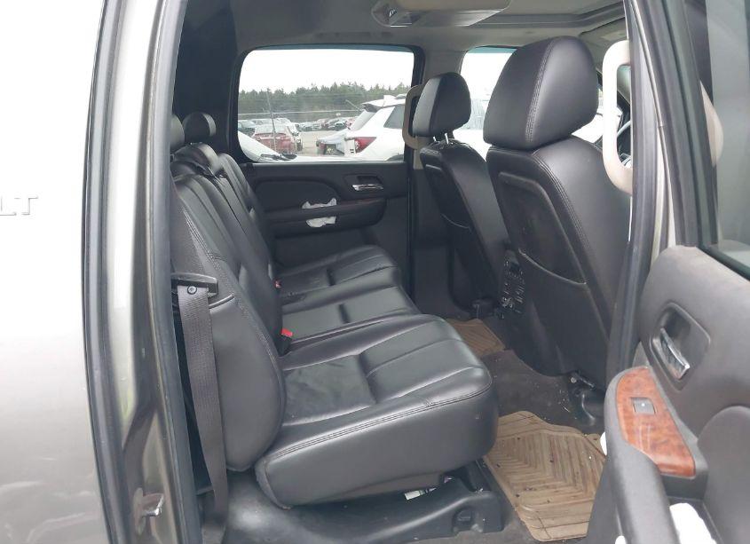 Photo 8 of 2009 Chevrolet Avalanche 1500 LT2 (VIN 3GNFK22049G181987)