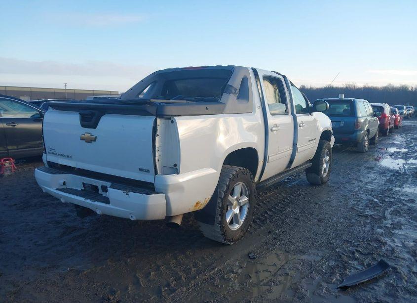 Photo 4 of 2009 Chevrolet Avalanche 1500 LT1 (VIN 3GNFK22069G227481)