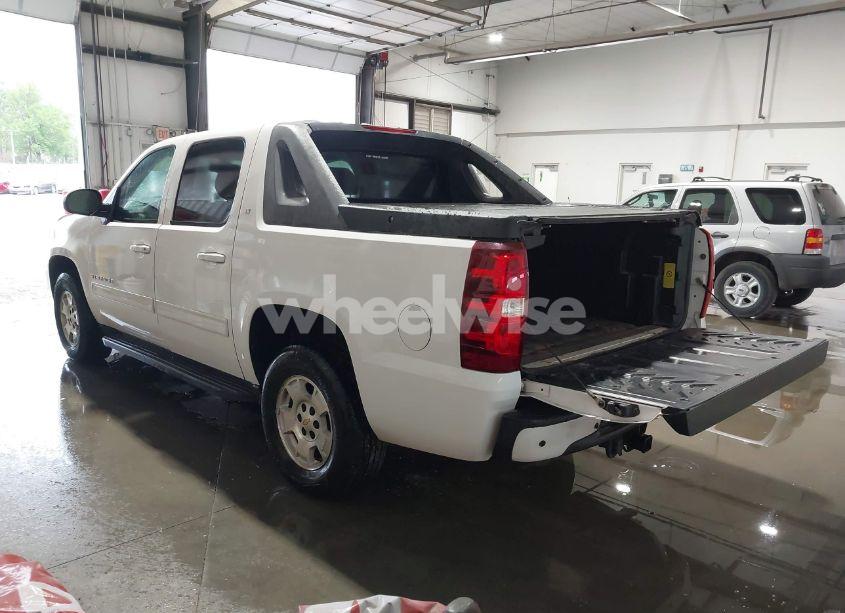Photo 3 of 2009 Chevrolet Avalanche 1500 LT1 (VIN 3GNFK22089G289836)