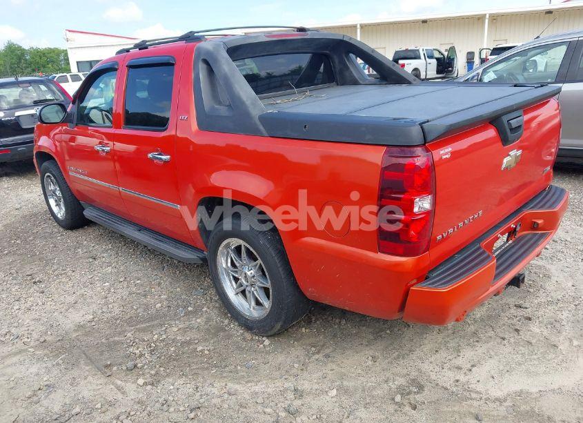 Photo 3 of 2009 Chevrolet Avalanche 1500 LTZ (VIN 3GNFK32059G229423)