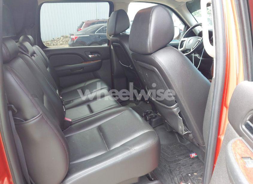 Photo 8 of 2009 Chevrolet Avalanche 1500 LTZ (VIN 3GNFK32059G229423)