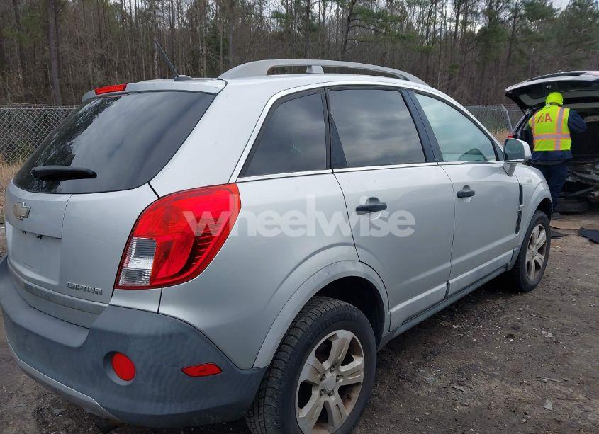 Photo 4 of 2013 Chevrolet Captiva SPORT FLEET (VIN 3GNFL2EK7DS513615)