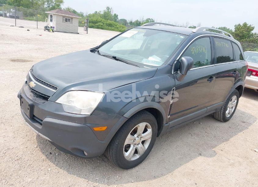 Photo 2 of 2013 Chevrolet Captiva SPORT 2LS (VIN 3GNFL2EK9DS518461)