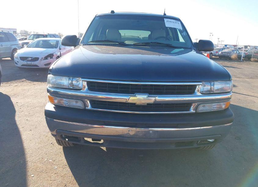 Photo 6 of 2004 Chevrolet Suburban 2500 LT (VIN 3GNGC26G54G299175)