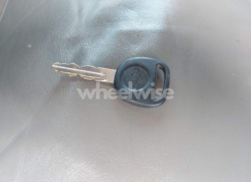 Photo 11 of 2003 Chevrolet Suburban 2500 LT (VIN 3GNGC26G83G210035)