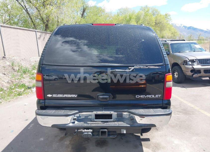 Photo 16 of 2003 Chevrolet Suburban 2500 LT (VIN 3GNGC26G83G210035)