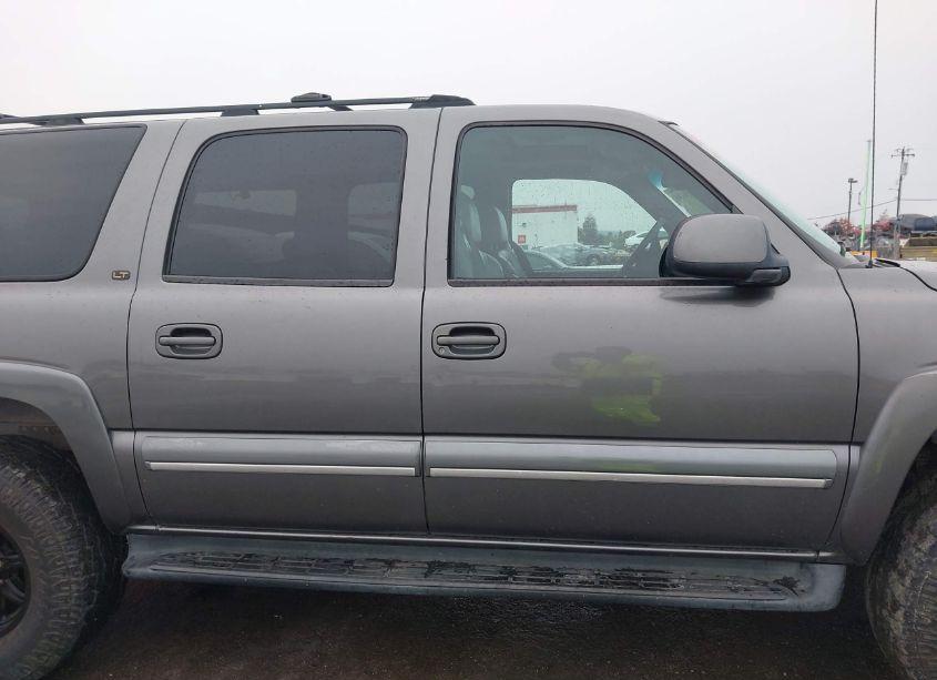 Photo 13 of 2001 Chevrolet Suburban 2500 LT (VIN 3GNGC26U51G199109)