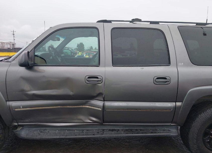 Photo 14 of 2001 Chevrolet Suburban 2500 LT (VIN 3GNGC26U51G199109)