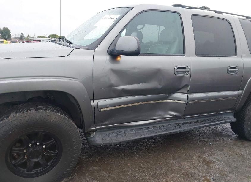 Photo 6 of 2001 Chevrolet Suburban 2500 LT (VIN 3GNGC26U51G199109)