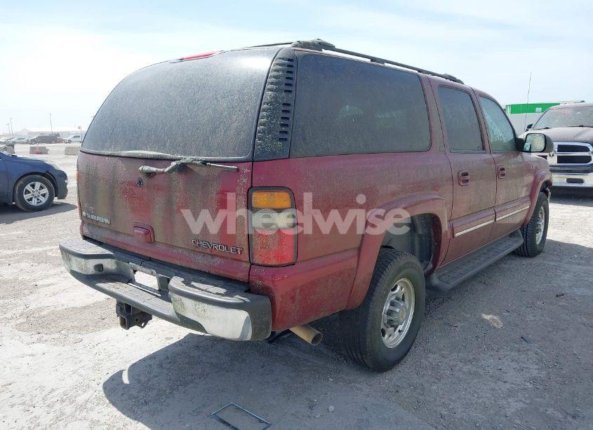 Photo 4 of 2004 Chevrolet Suburban 2500 LT (VIN 3GNGC26U54G192228)