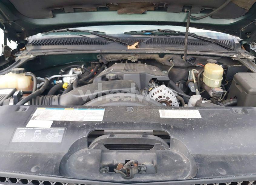 Photo 10 of 2002 Chevrolet Avalanche 2500 (VIN 3GNGK23G02G245206)