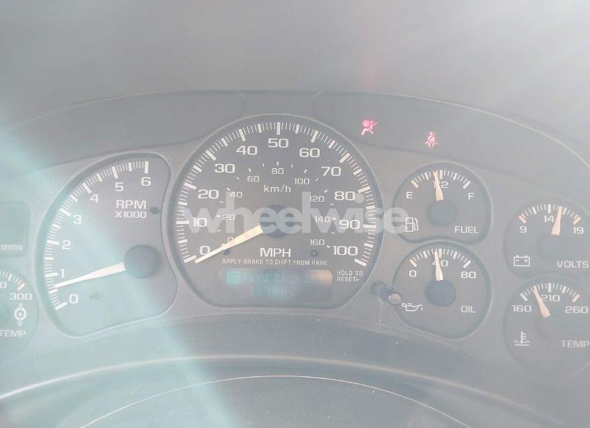 Photo 7 of 2002 Chevrolet Avalanche 2500 (VIN 3GNGK23G02G245206)