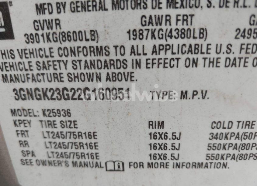 Photo 9 of 2002 Chevrolet Avalanche 2500 (VIN 3GNGK23G22G160951)