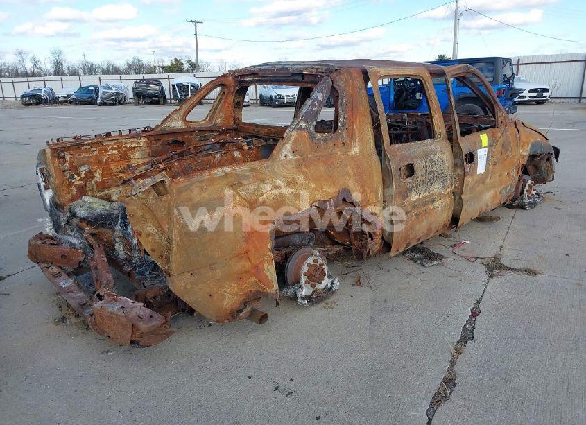 Photo 4 of 2002 Chevrolet Avalanche 2500 (VIN 3GNGK23GX2G224234)