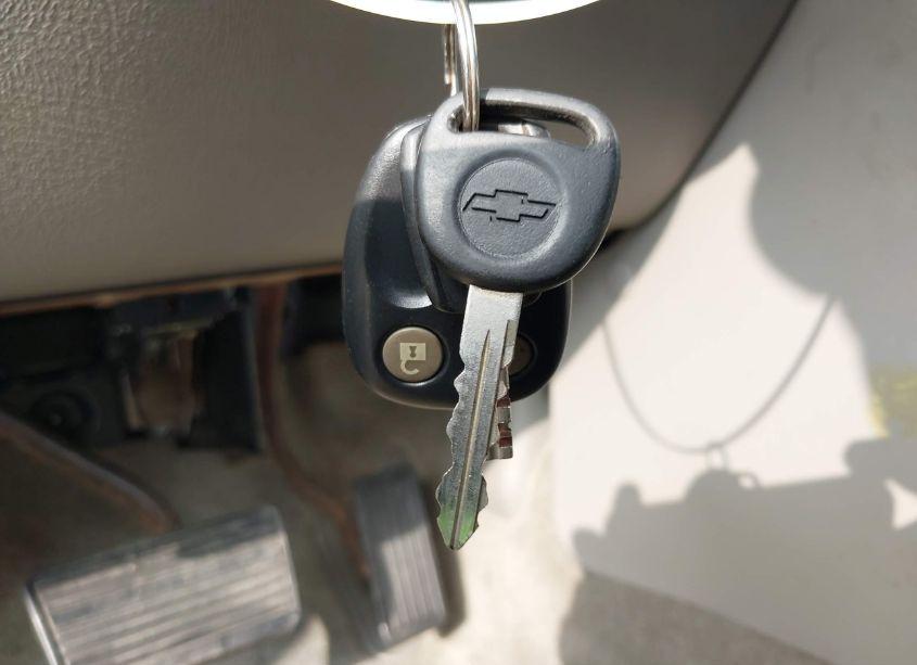 Photo 11 of 2004 Chevrolet Suburban 2500 LT (VIN 3GNGK26G34G276805)