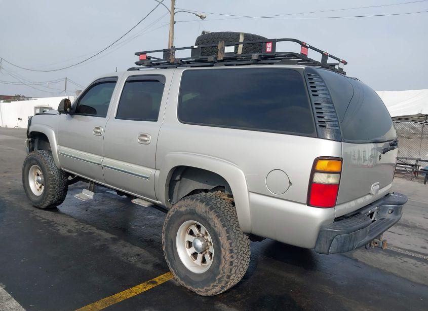 Photo 3 of 2004 Chevrolet Suburban 2500 LT (VIN 3GNGK26G34G276805)