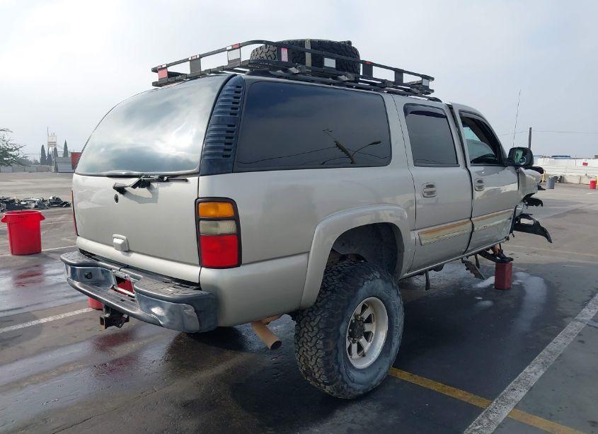 Photo 4 of 2004 Chevrolet Suburban 2500 LT (VIN 3GNGK26G34G276805)