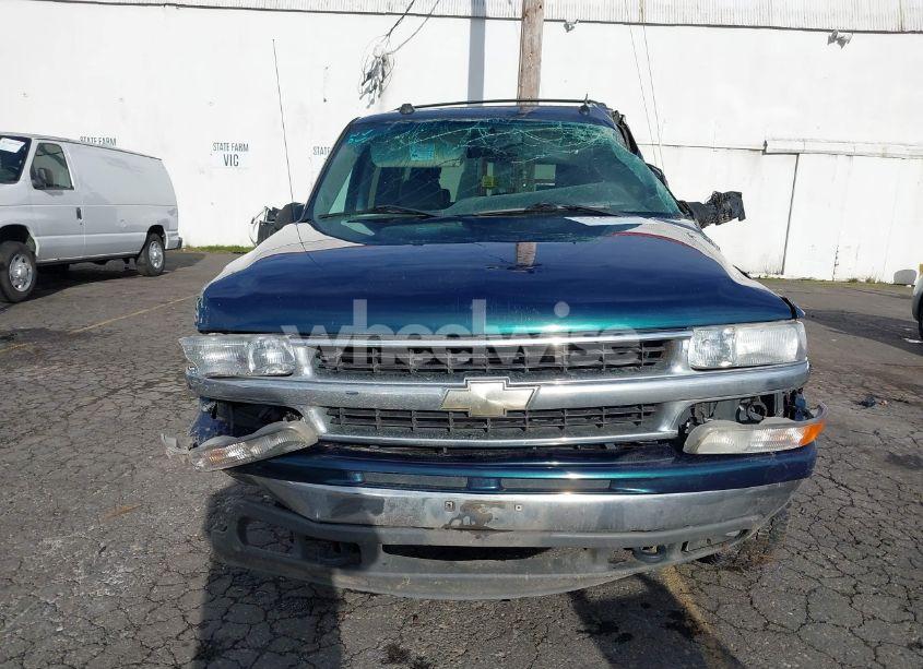 Photo 12 of 2005 Chevrolet Suburban 2500 LT (VIN 3GNGK26G45G198746)