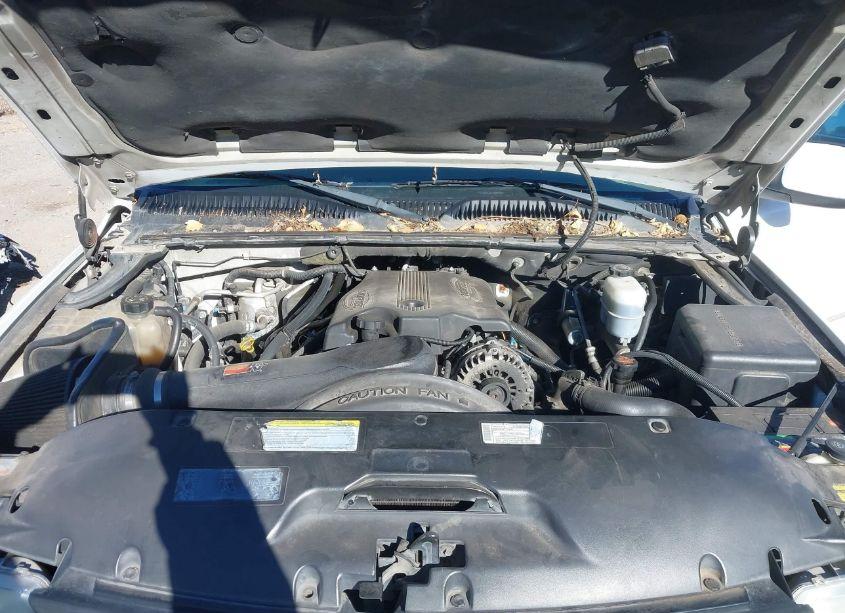 Photo 10 of 2001 Chevrolet Suburban 2500 LT (VIN 3GNGK26G51G269866)