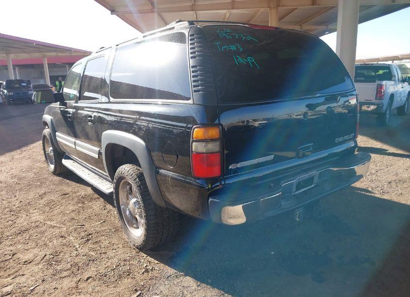 Photo 3 of 2005 Chevrolet Suburban 2500 LT (VIN 3GNGK26G55G196732)