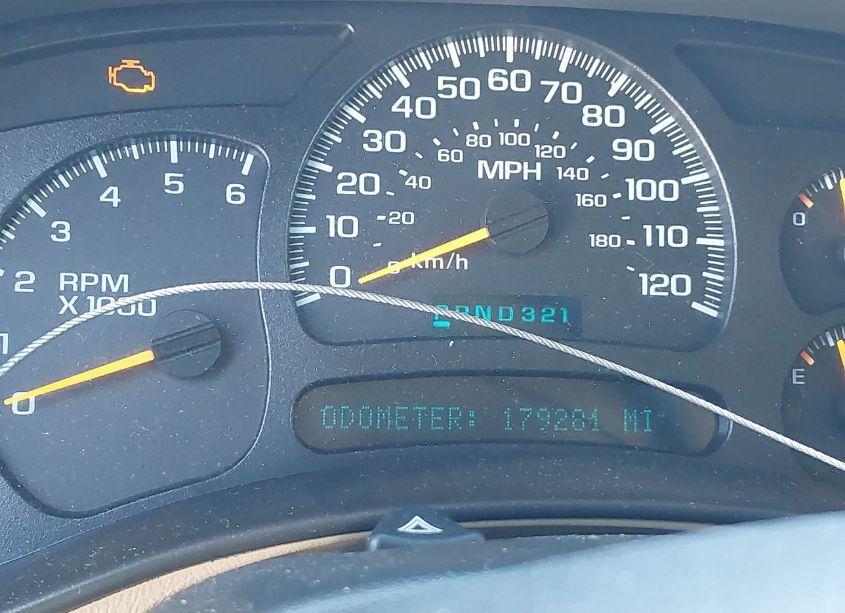 Photo 7 of 2005 Chevrolet Suburban 2500 LT (VIN 3GNGK26G55G196732)