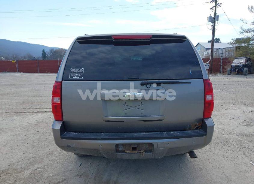 Photo 16 of 2007 Chevrolet Suburban 2500 LT (VIN 3GNGK26KX7G286269)