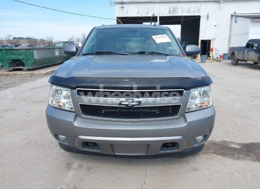 Photo 6 of 2007 Chevrolet Suburban 2500 LT (VIN 3GNGK26KX7G286269)