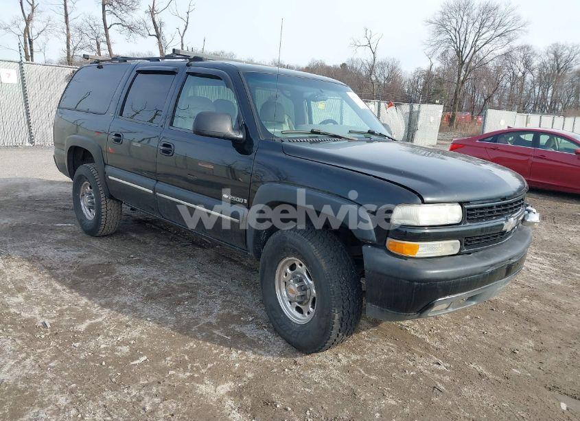 2000 Chevrolet Suburban 2500 LT (VIN 3GNGK26U0YG197958) main photo