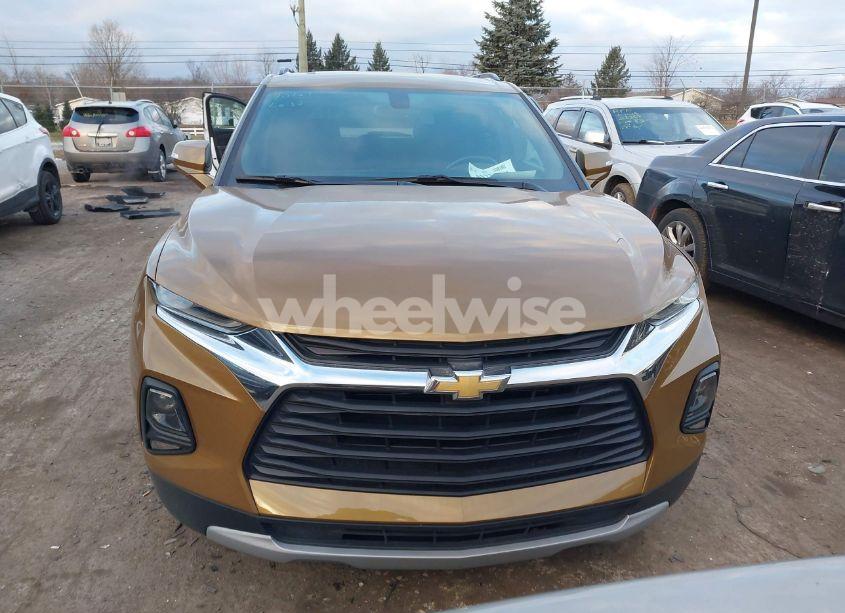Photo 12 of 2019 Chevrolet Blazer (VIN 3GNKBBRA0KS600062)