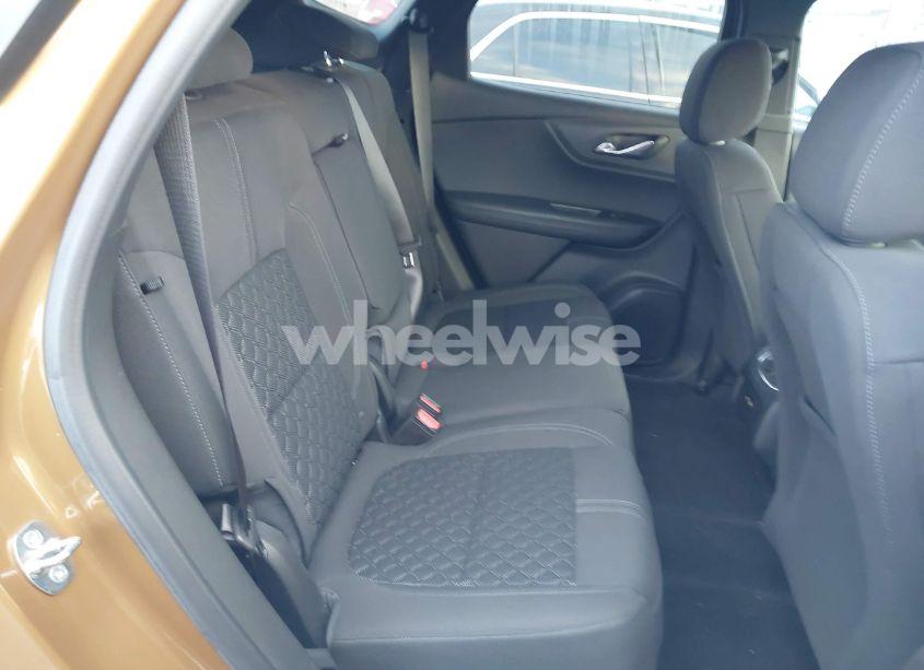 Photo 8 of 2019 Chevrolet Blazer (VIN 3GNKBBRA0KS600062)