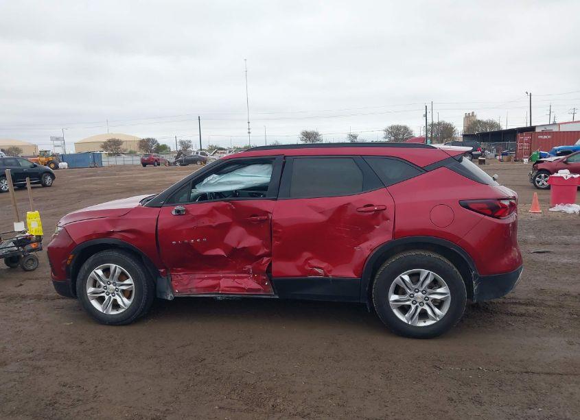 Photo 14 of 2019 Chevrolet Blazer (VIN 3GNKBBRA0KS702235)