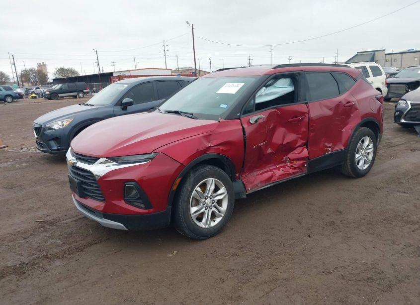 Photo 2 of 2019 Chevrolet Blazer (VIN 3GNKBBRA0KS702235)