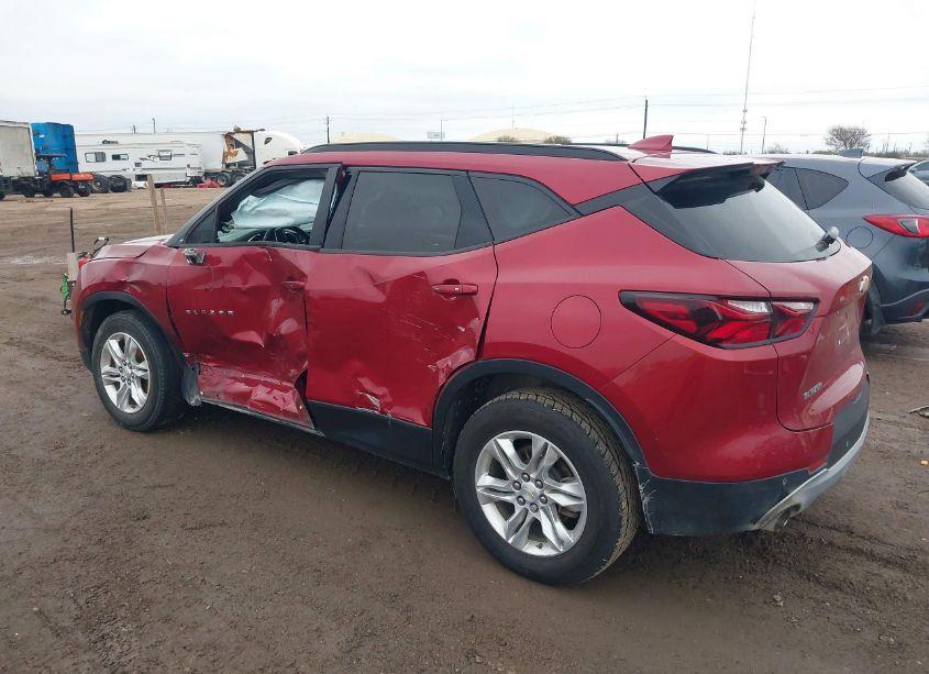 Photo 3 of 2019 Chevrolet Blazer (VIN 3GNKBBRA0KS702235)