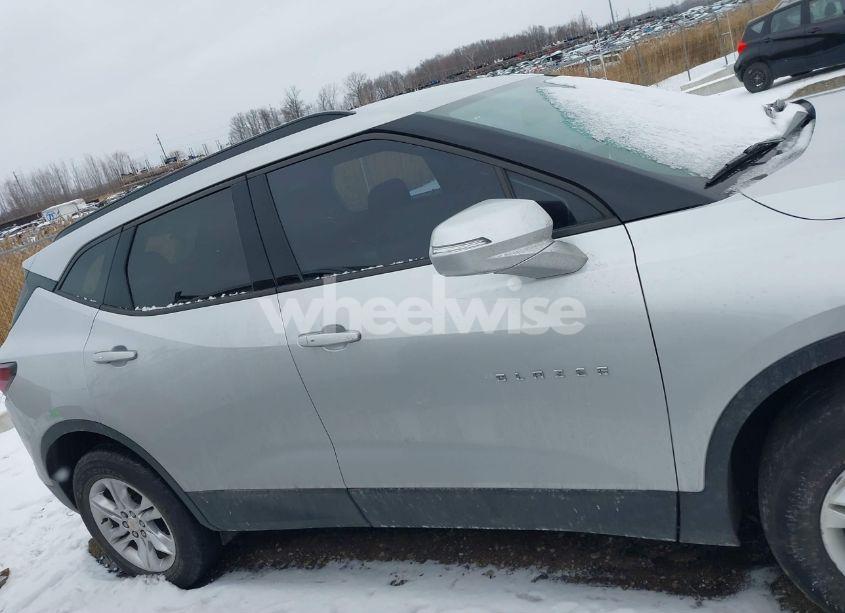 Photo 13 of 2020 Chevrolet Blazer FWD 1LT (VIN 3GNKBBRA0LS572491)