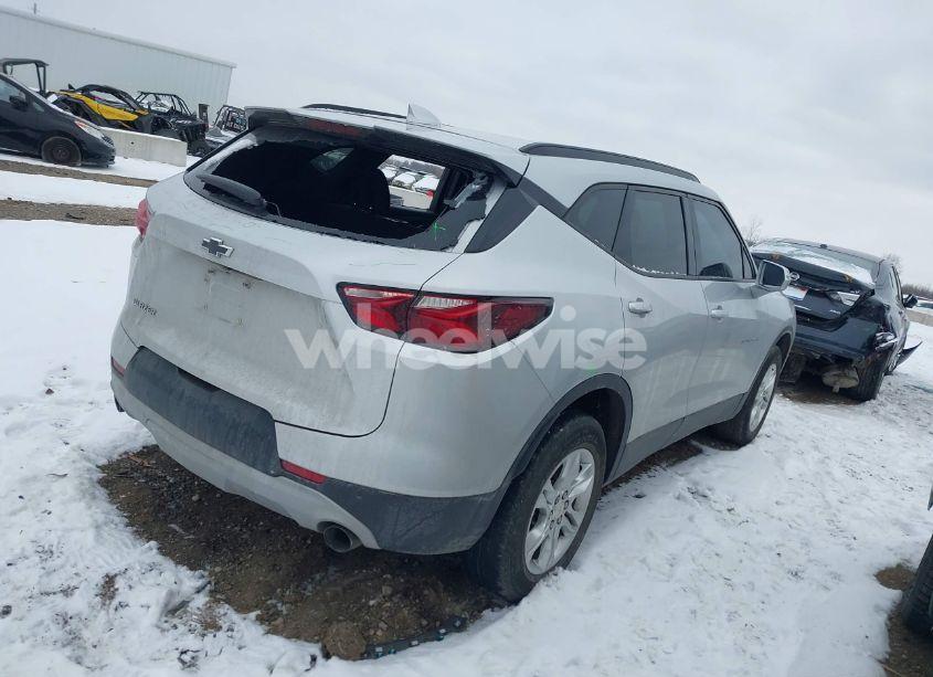 Photo 4 of 2020 Chevrolet Blazer FWD 1LT (VIN 3GNKBBRA0LS572491)