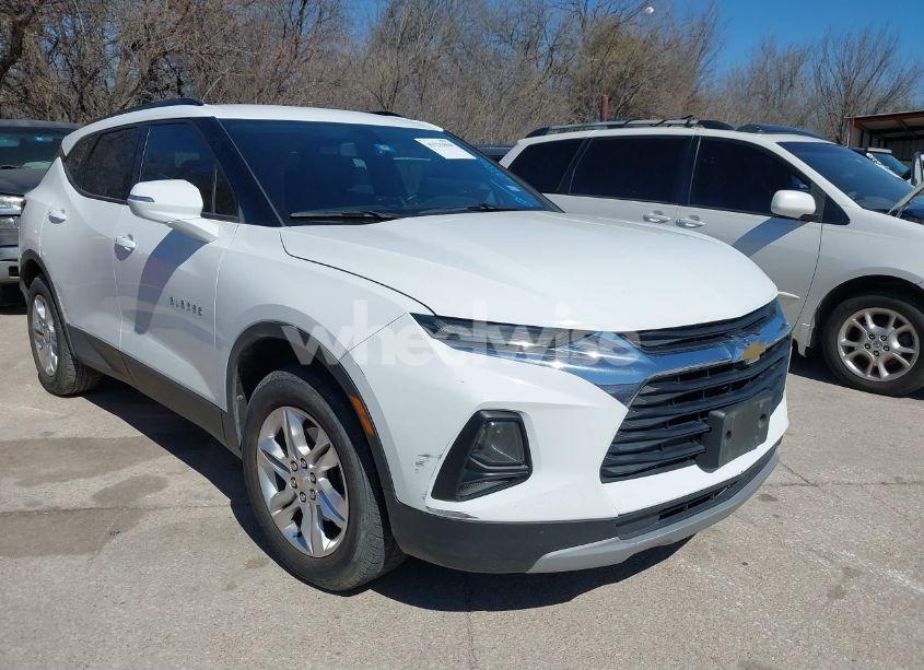 2020 Chevrolet Blazer FWD 1LT (VIN 3GNKBBRA0LS678651) main photo