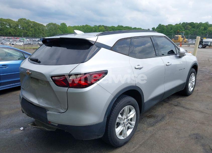 Photo 4 of 2020 Chevrolet Blazer FWD 1LT (VIN 3GNKBBRA0LS717044)