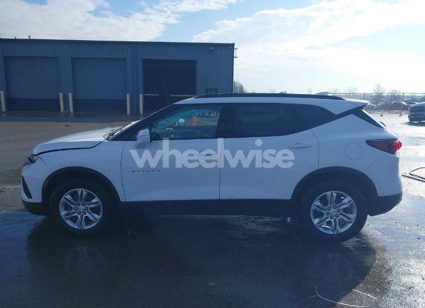 Photo 15 of 2021 Chevrolet Blazer FWD 1LT (VIN 3GNKBBRA0MS530162)