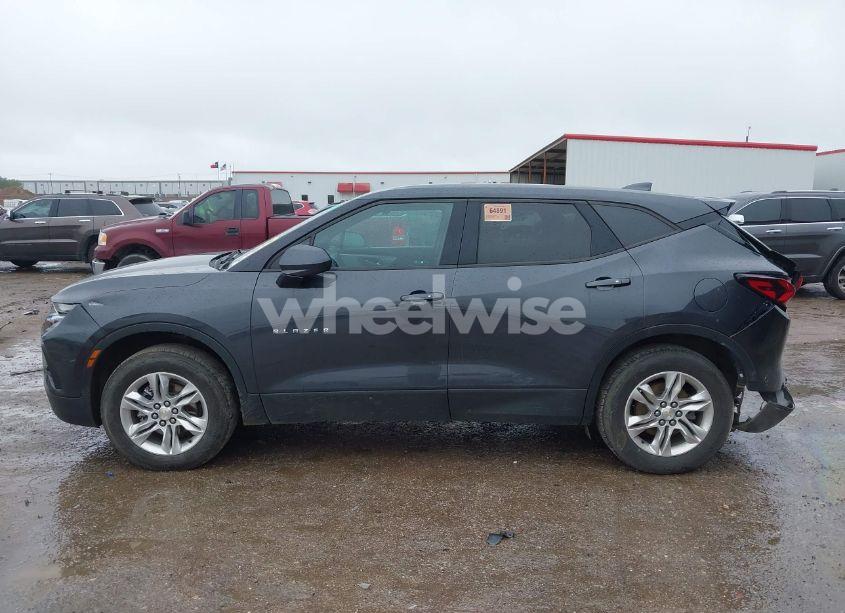 Photo 14 of 2021 Chevrolet Blazer FWD 1LT (VIN 3GNKBBRA0MS576302)